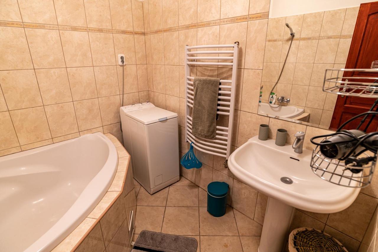 Elite Center Apartman Szeged Luaran gambar
